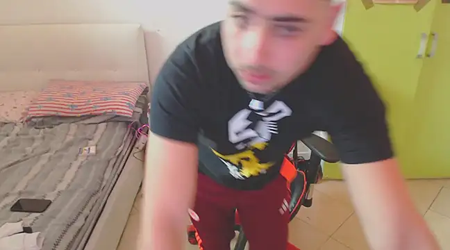 claudio20031 online show from 9, 3, 2025