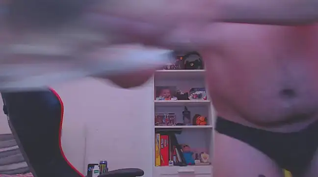 claudio20031 online show from 20, 2, 2025