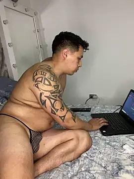 milangym127 online show from 8, 12, 2024