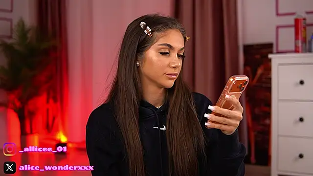 VanessaSimon online show from 28, 11, 2025