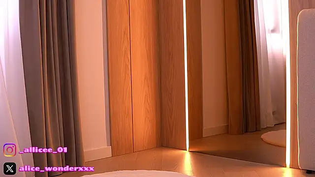 VanessaSimon online show from 14, 3, 2026