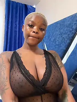 SexxyLunar online show from 13, 6, 2026