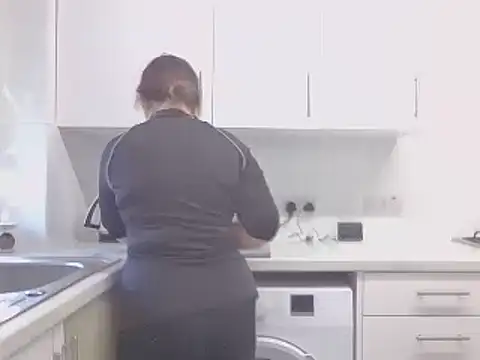 magical mia online show from 19, 3, 2025