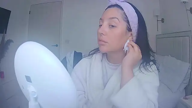 magical mia online show from 12, 5, 2026