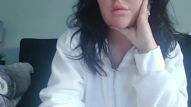 magical mia online show from 10, 11, 2025