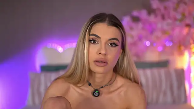 HaileyMadow online show from 15, 7, 2026