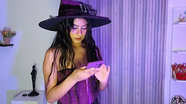 LissaWiild online show from 2, 10, 2025