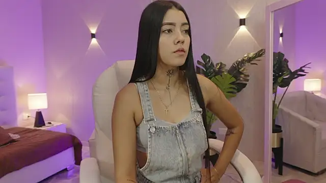 miagomezweb1 online show from 14, 11, 2025