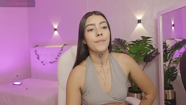 miagomezweb1 online show from 14, 1, 2026