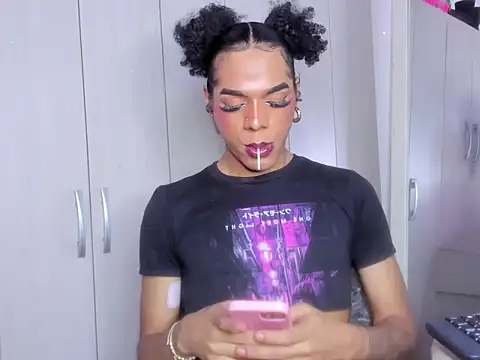 Kendall Hotsexy x online show from 5, 4, 2026