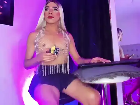 Kendall Hotsexy x online show from 18, 10, 2025