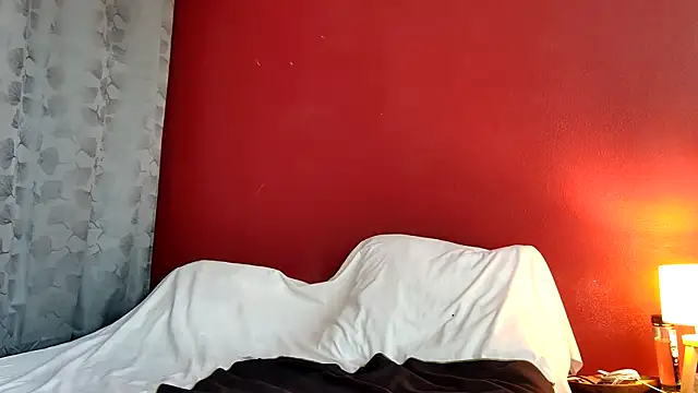 rosesdesiles online show from 18, 2, 2025