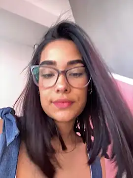 Alexsa V online show from 9, 5, 2026