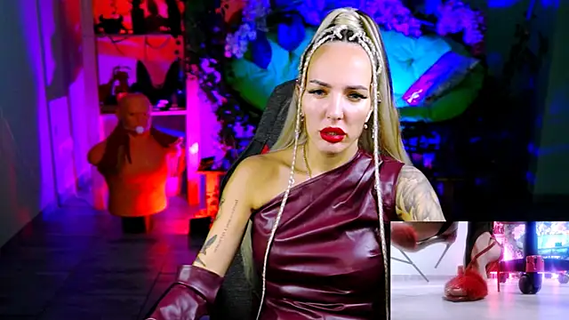 MonicaMaxwel online show from 2, 11, 2025