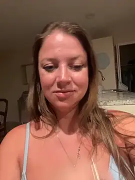 molly witha chance online show from 22, 6, 2026