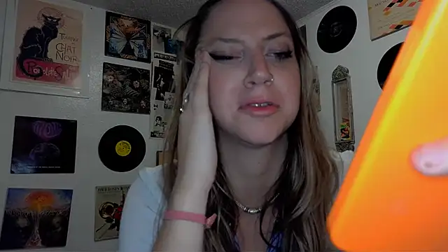 Snapshot of molly_witha_chance chatting on 24, 1, 2025 molly witha chance online show from 24, 1, 2025