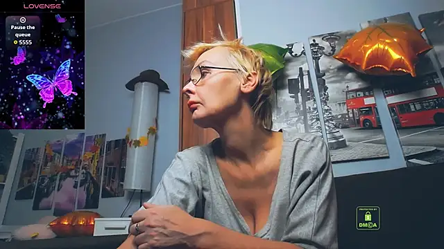 HelgaHimmell online show from 20, 11, 2025