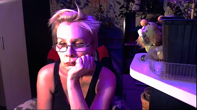 HelgaHimmell online show from 25, 5, 2026