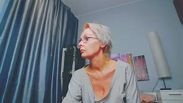 HelgaHimmell online show from 13, 3, 2025