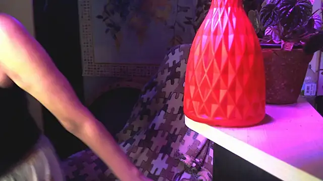 HelgaHimmell online show from 2, 4, 2026