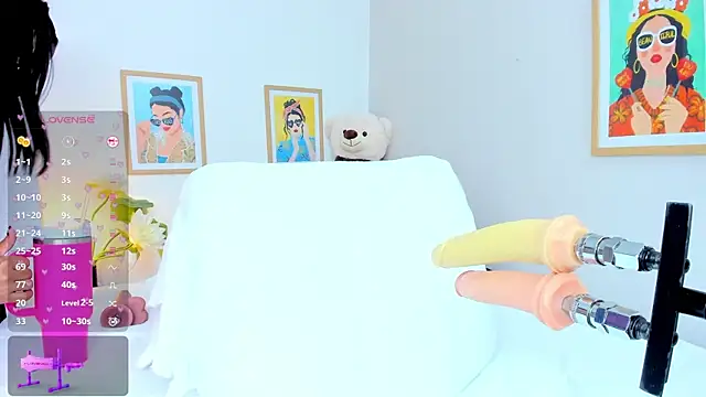 jasminnee  online show from 2, 3, 2026