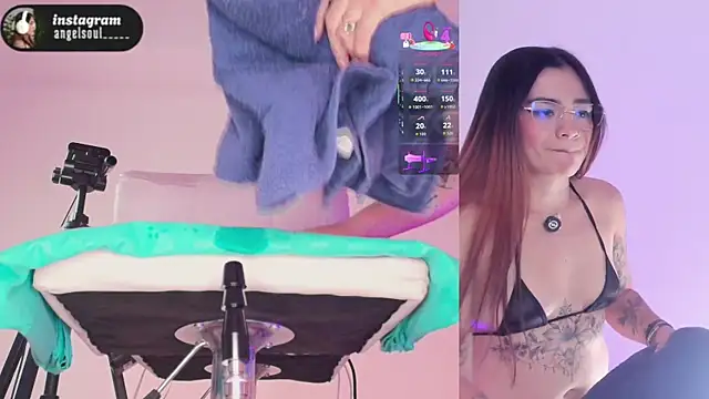 Snapshot of Angelst__ chatting on 3, 10, 2025 Angelst online show from 3, 10, 2025