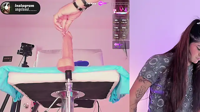 Snapshot of Angelst__ chatting on 7, 10, 2025 Angelst online show from 7, 10, 2025