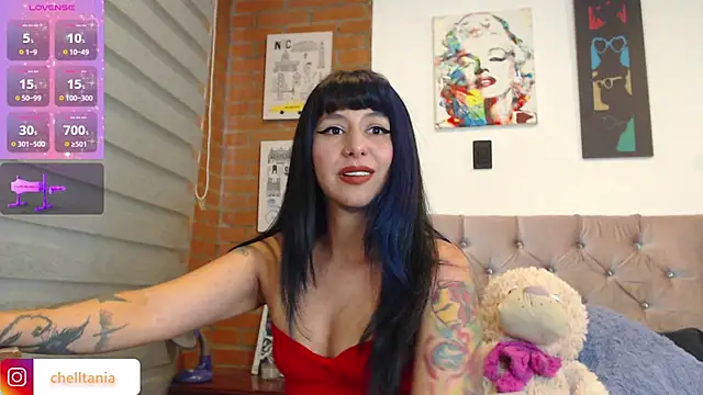 Snapshot of chell_gh chatting on 15, 10, 2025 chell gh online show from 15, 10, 2025