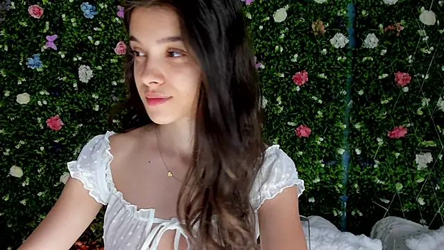 BabyAylin online show from 19, 9, 2025