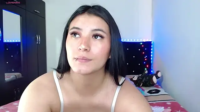 Zasha Kaira online show from 15, 9, 2025