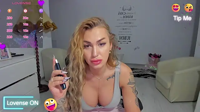 GlossyDiamondX online show from 23, 3, 2026