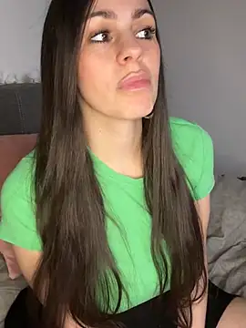 Loella-Rose online show from 23, 1, 2025