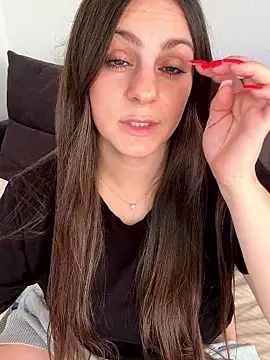 Loella-Rose online show from 14, 12, 2025