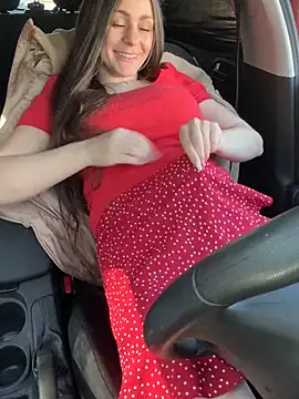 Loella-Rose online show from 6, 3, 2025