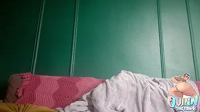 quinnmariexo online show from 21, 12, 2025