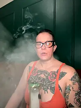 quinnmariexo online show from 7, 10, 2025