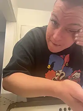 quinnmariexo online show from 24, 10, 2025