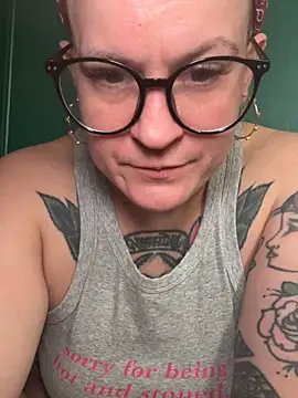 quinnmariexo online show from 11, 5, 2026