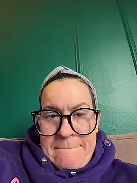 quinnmariexo online show from 2, 4, 2026