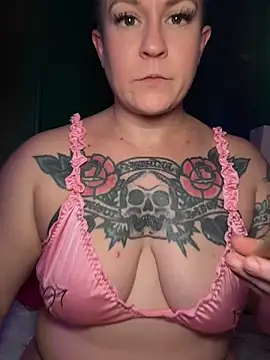 quinnmariexo online show from 7, 6, 2026