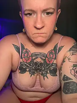 quinnmariexo online show from 30, 6, 2026