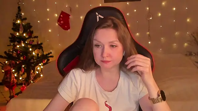 desperatehousewife   online show from 5, 1, 2026