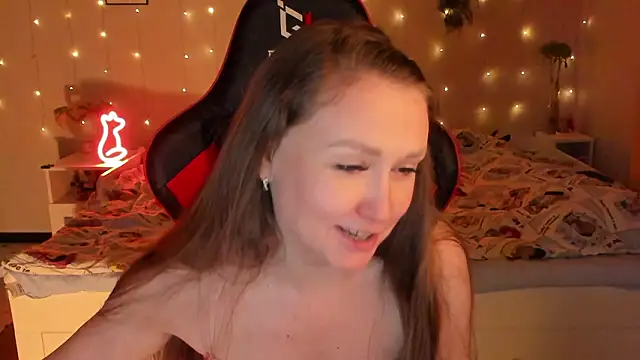 desperatehousewife   online show from 28, 3, 2026