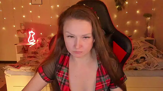 desperatehousewife   online show from 24, 3, 2026