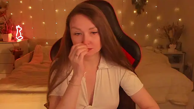 Snapshot of desperatehousewife__ chatting on 1, 2, 2026 desperatehousewife online show from 1, 2, 2026