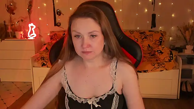 desperatehousewife   online show from 15, 11, 2025