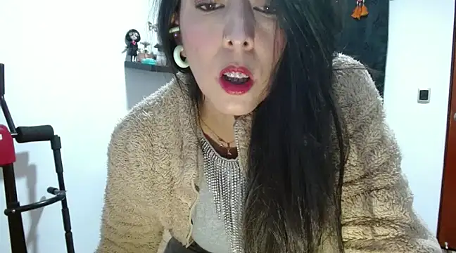 ella peck online show from 6, 2, 2025