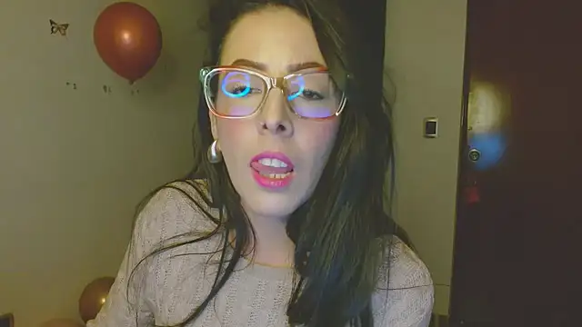 ella peck online show from 2, 10, 2025