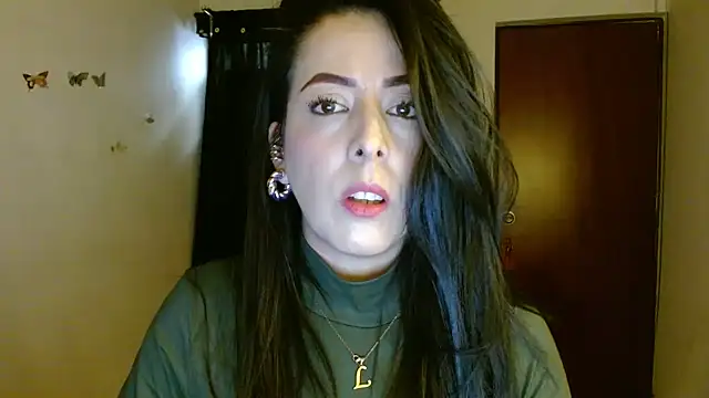 Snapshot of ella_peck chatting on 16, 6, 2026 ella peck online show from 16, 6, 2026