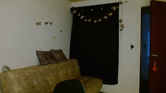 ella peck online show from 23, 5, 2026